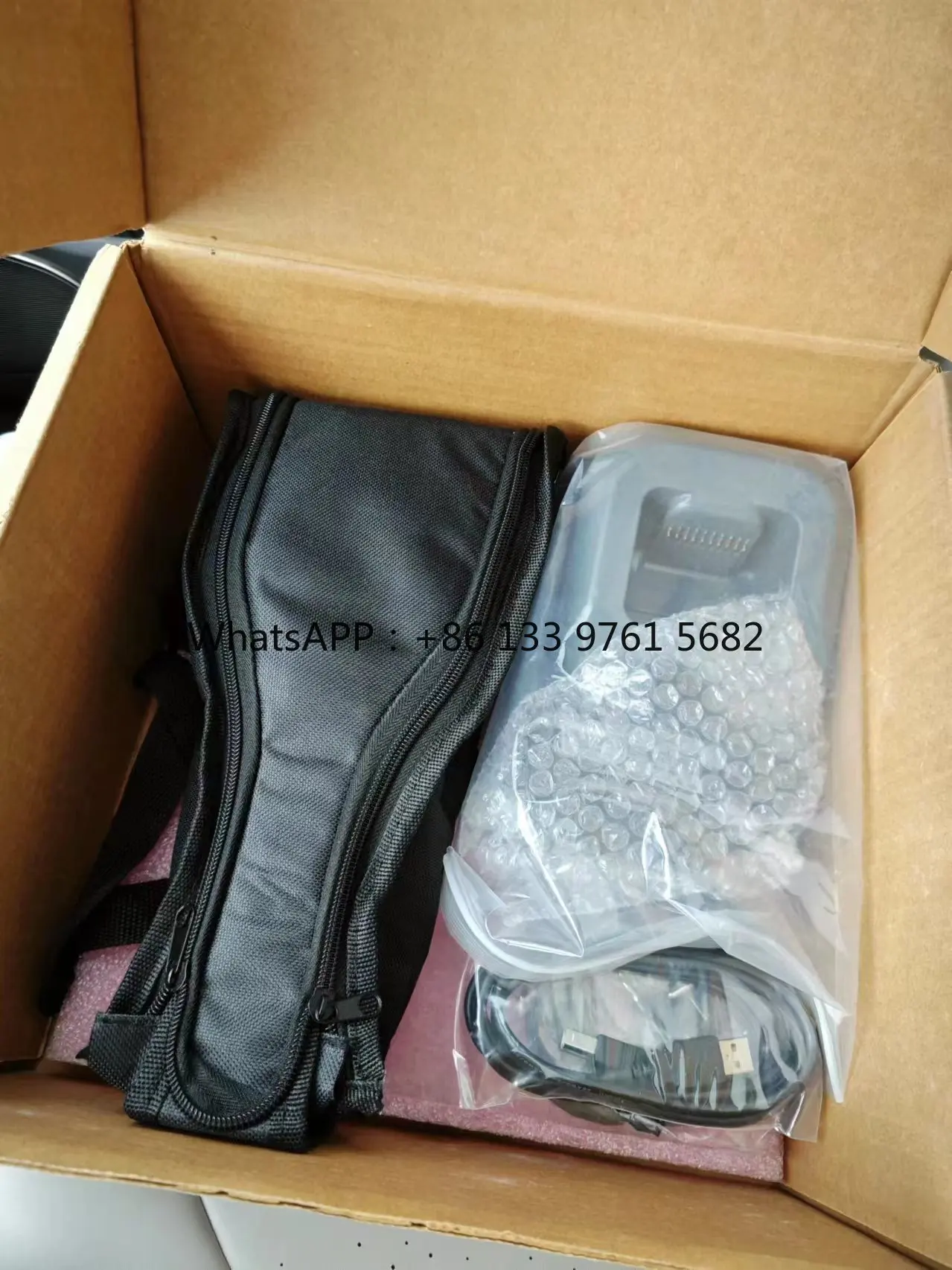 高品質でオリジナルの製品、横河電機HARTコミュニケータYHC5150X、付属品付き、在庫あり