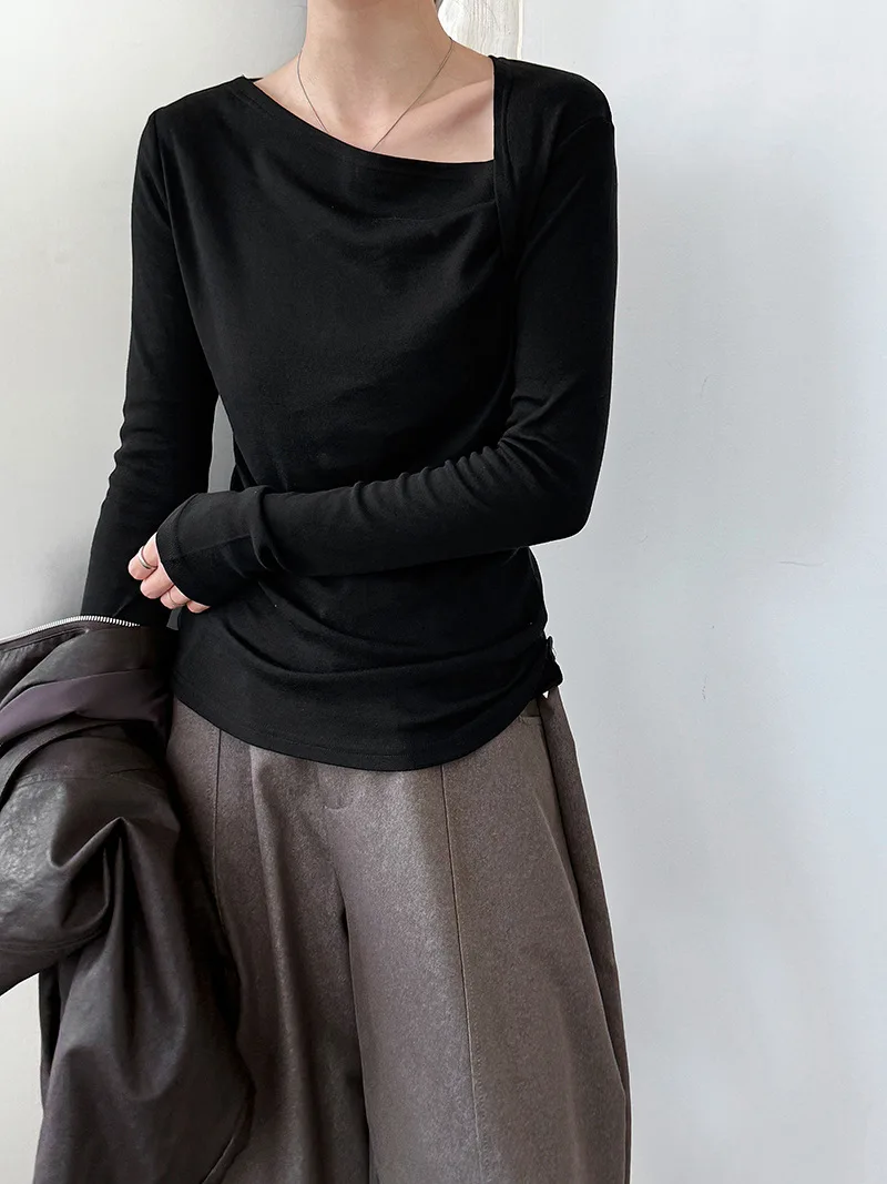 Camicia con fondo pieghettato con design a spalla inclinata T-shirt Spice Girl autunno nuova vestibilità slim a maniche lunghe