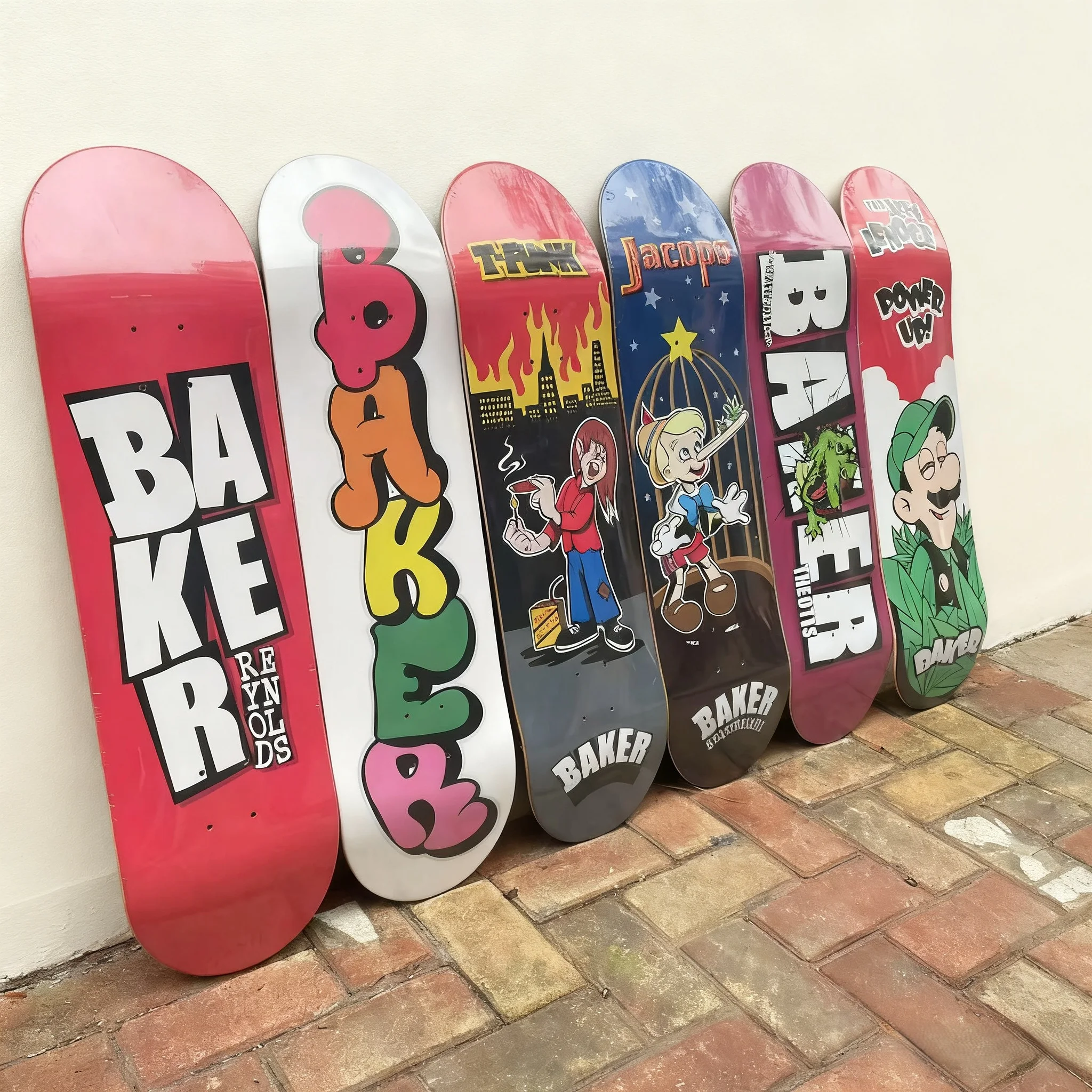 سطح لوح تزلج بيكر مصنوع من خشب القيقب الكندي بنسبة 100%، هيكل 7 طبقات، خيارات الحجم: 7.75/8.0/8.25/8.5 بوصة