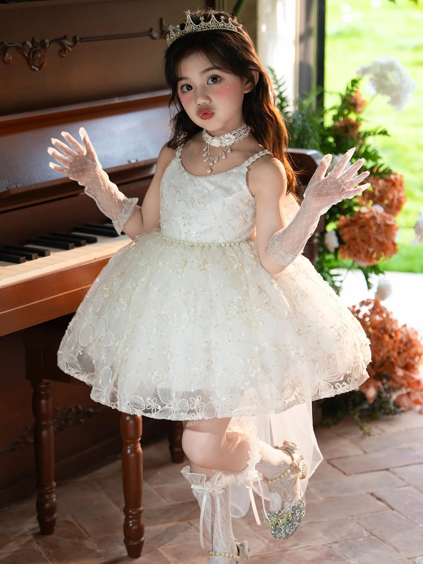 Vestido de Aniversário Estilo Princesa com Renda e Ombros Descobertos, Saia Branca Rodada para Meninas, Saia de Dama de Honra Infantil, Cintura Alta, 