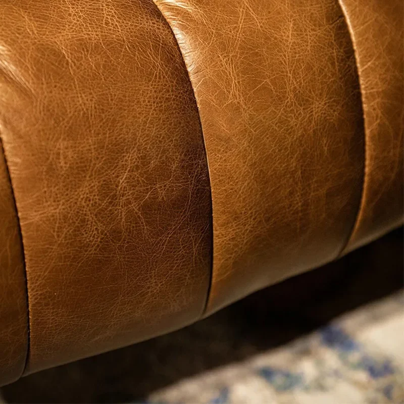 Chaise parrain avec accoudoirs en cuir rétro