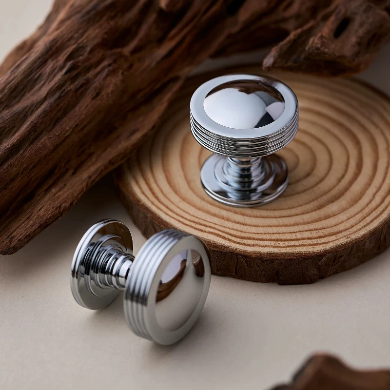 French Retro Brass Kitchen Cabinet Door Drawer Furniture Small Knob Luxury Electroplated Silver Single Hole Pulls Cabinet Handle