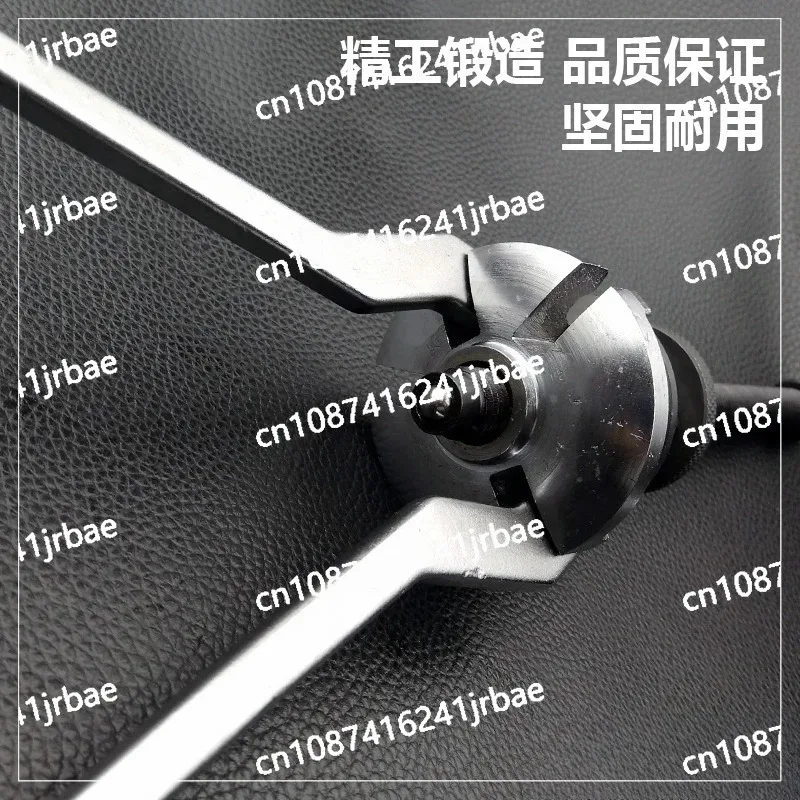 Two or three claw self-locking sliding hammer inner hole bearing puller