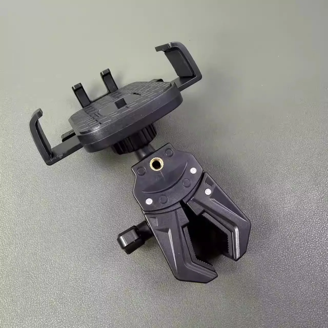 

Large Clamp Ball Head 360° Mobile Phone Holder for Outdoor Cycling Tablet Handlebar Fixing Clamp Universal Accessory