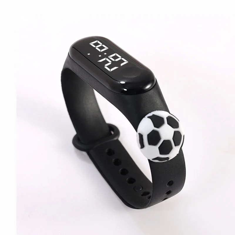 10pcs/lot New Children's Outdoor Sports Watch Bracelet Simple Cartoon Football Student Electronic Watch Gift