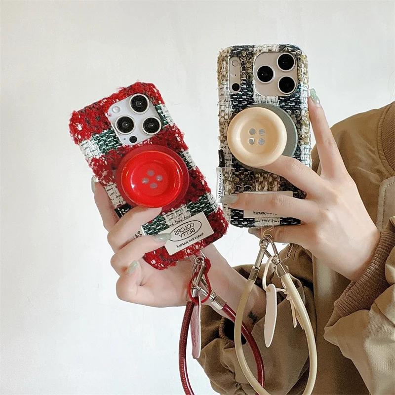 

Korean Plaid Pattern Plush Magnetic Phone Case For iPhone 17 Pro 14 16 15 Pro Max Cover with Stand Hand Strap Cute Cases