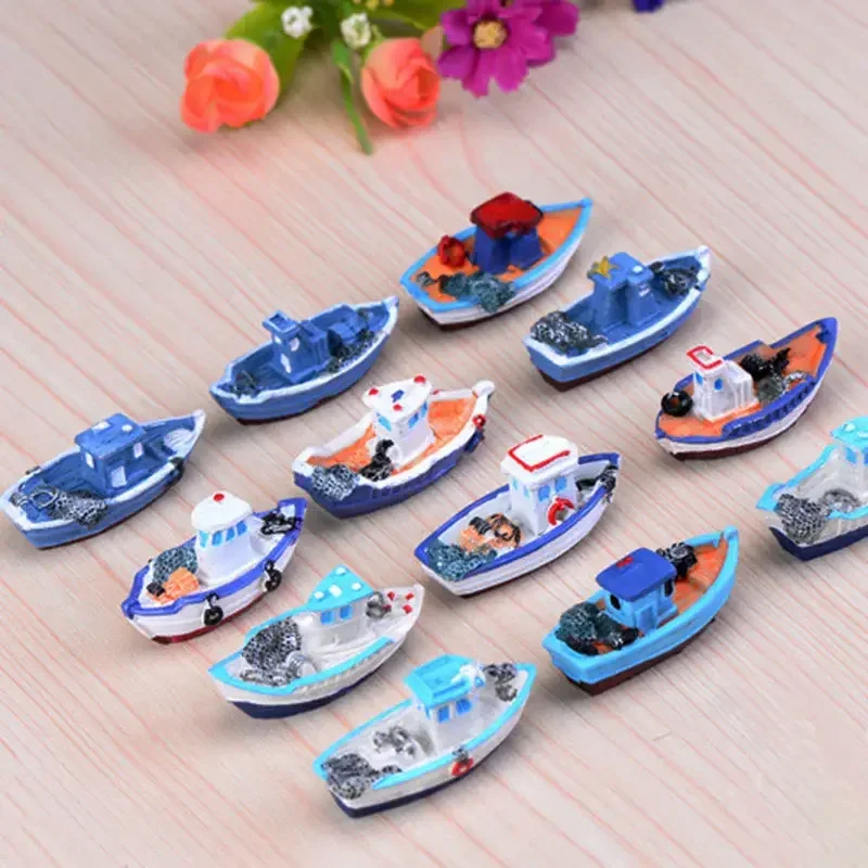 Miniature Mini Boat Model Fishing Ship Toy DIY Craft Home Tabletop Decor Gift Plastic Boat Toys Resin Craft