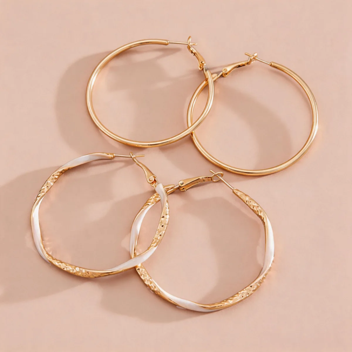 Polygon oil drop circle earrings light luxury high-end earrings fashionable simple commuter earrings wholesale
