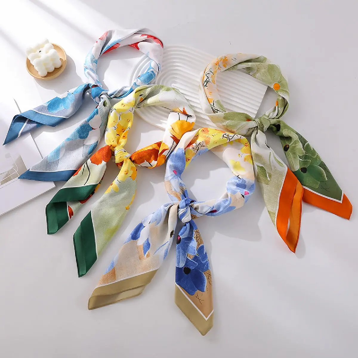 35.43" Geometric Pattern Square Scarf Imitation Silk Satin Shawl Thin Summer Sunscreen Bandana Outdoor Handbag Decoration Scarf