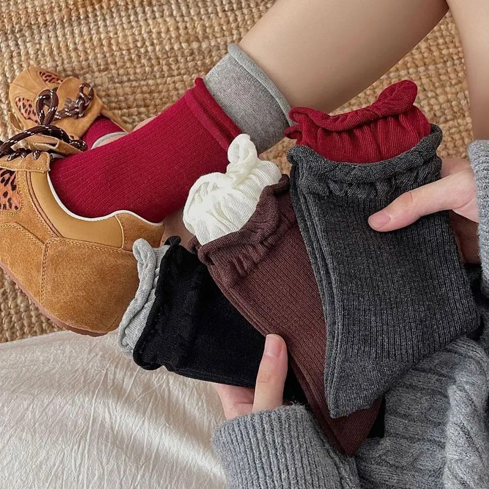 

Color-blocking Pile Of Socks Medium-tube Socks Faux Two-piece Mid-calf Socks Without Bones Seamless Color-matched Stockings