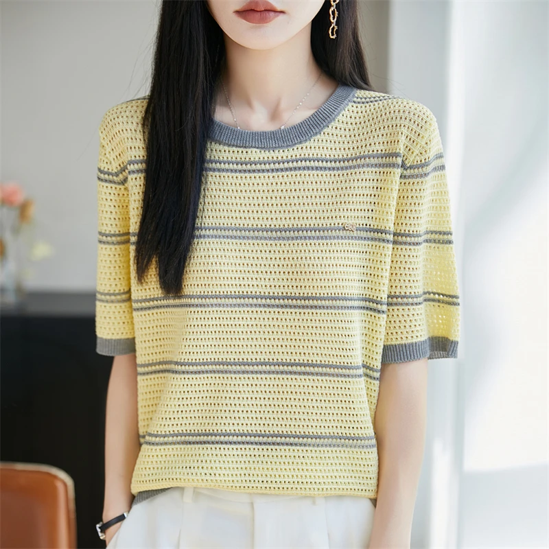 

Новая женская трикотажная футболка с коротким рукавом и круглым вырезом, повседневный полосатый пуловер, модный хит продаж лета 2026