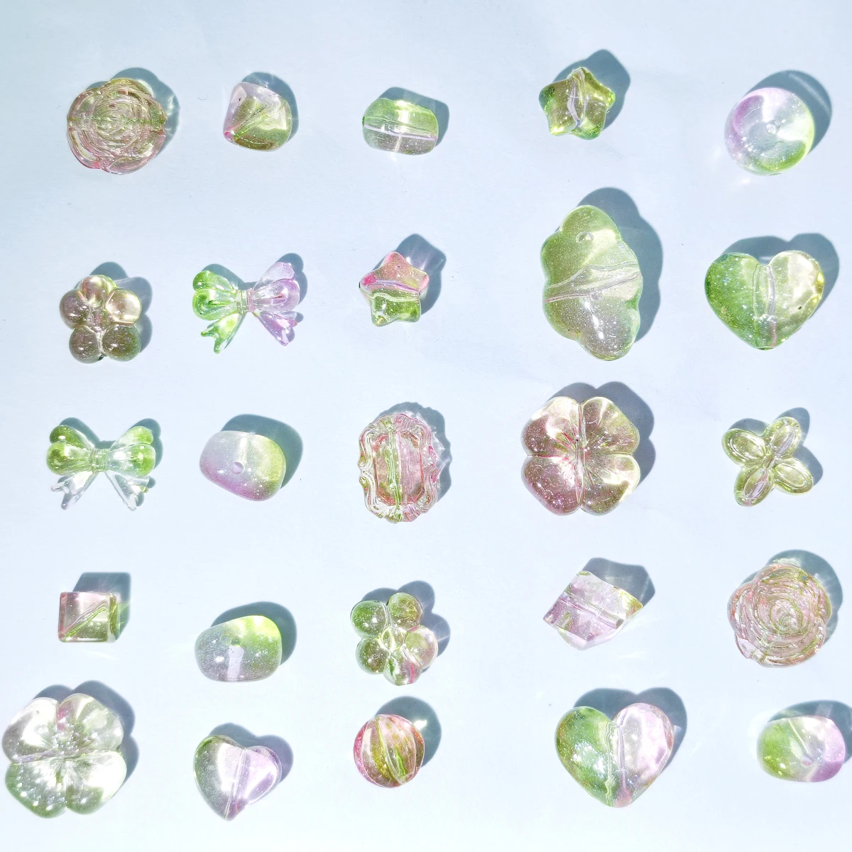 

200pcs/bag fashionable dazzling five-pointed star, heart-shaped butterfly and flower beads for DIY bracelets jewelry accessories