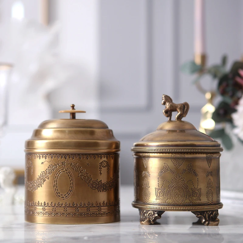 Luxury Handmade Brass Retro Carved Candy Box Storage Tank Tea Caddy Decor Home Living Room Villa Desktop Ornaments Accessories