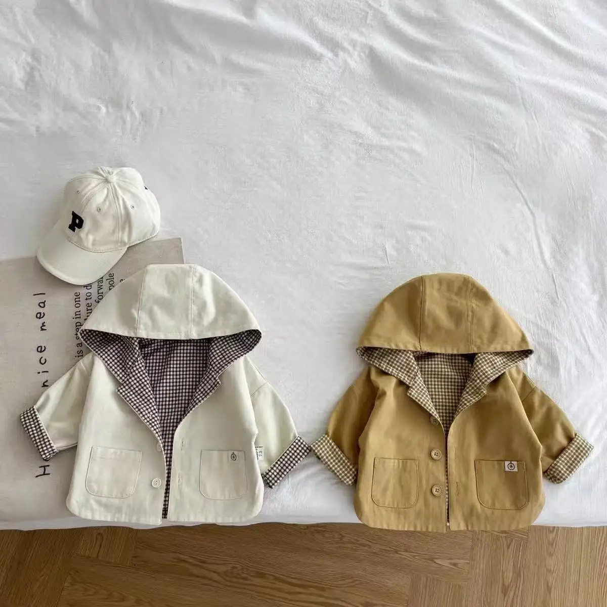 Men's and women's baby hooded trench coat new foreign Korean version of the jacket