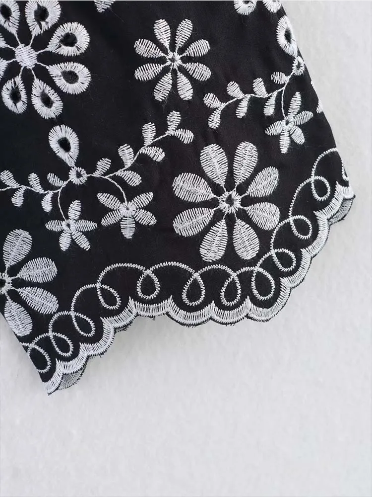 Camicie estive da donna Camicette Top 2025 Ricamo floreale vintage con coulisse Fiocco femminile Elegante top da strada