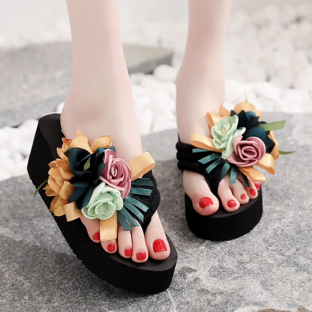 Pug pantofole per le donne fiori scarpe traspirante spiaggia casa donna zeppe infradito sandali pantofola larghe diapositive scarpe per le donne