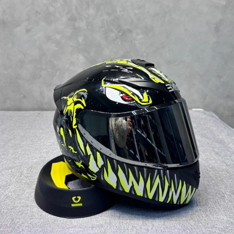 

High-Quality ABS Shell Full Face Motorcycle Helmet DOT Approved Safety with Silver Lens Comfortable for Long Distance Touring