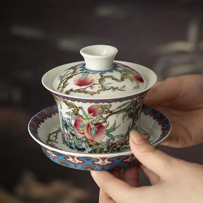 Jingdezhen Ceramic Antique Clay Shoutao Horseshoe Sancai Cover Bowl Single Hovering Tea Bowl Household Anti-Hot