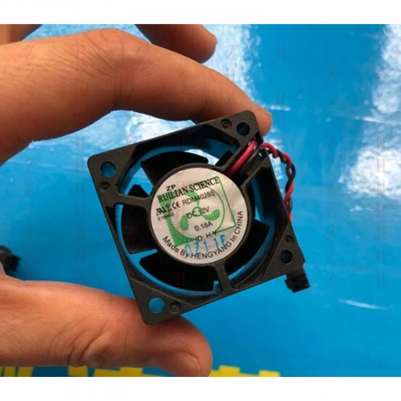 

XXZ для RD4028 12 В 0,18 А 2,16 Вт 7100 об/мин 4028 4 см 2-контактный серверный промышленный инверторный вентилятор