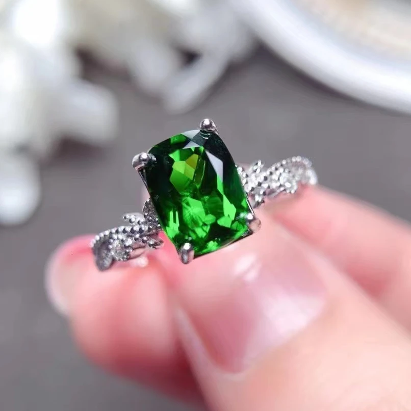 

Scissor Cut Diopside Ring 1ct 6mm * 8mm Natural Chrome Diopside Silver Ring for Daily Wear 925 Silver Diopsidfe Jewelry