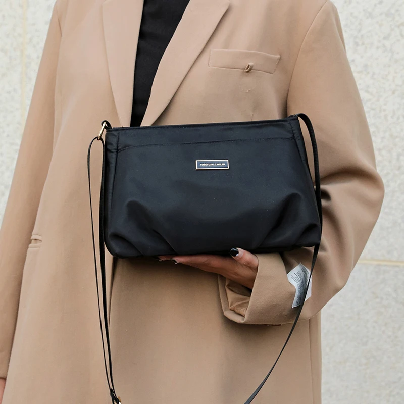 Oxford Crossbody Ba…