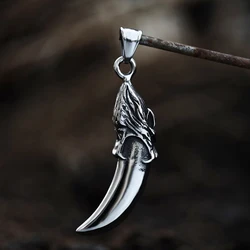 Viking Stainless Steel Wolf Fang Tooth Spike Pendant Necklace Men Women Biker Animal Wolf Head Necklace Chain Fashion Jewelry