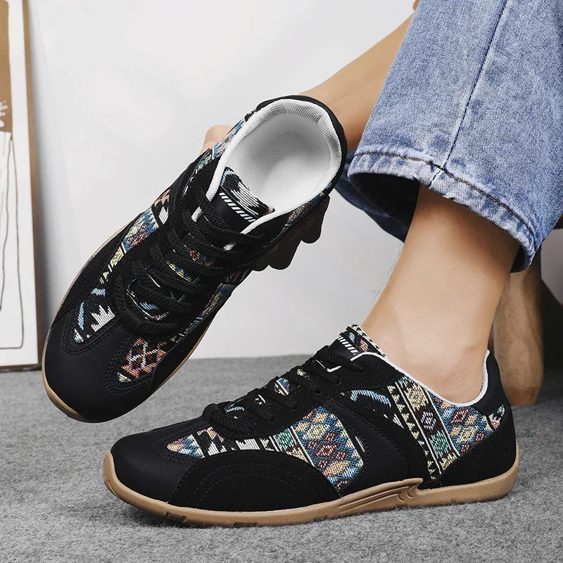 

Универсальные мужские кроссовки для отдыха, мужские легкие удобные спортивные прогулочные туфли, модные высококачественные легкие удобные прогулочные туфли