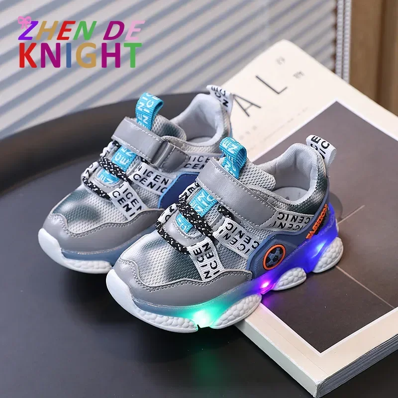 Light-up Children's Sneakers New Children's Soft Sole Breathable Casual Shoes Boys Soccer Pattern Light-up Running Shoes