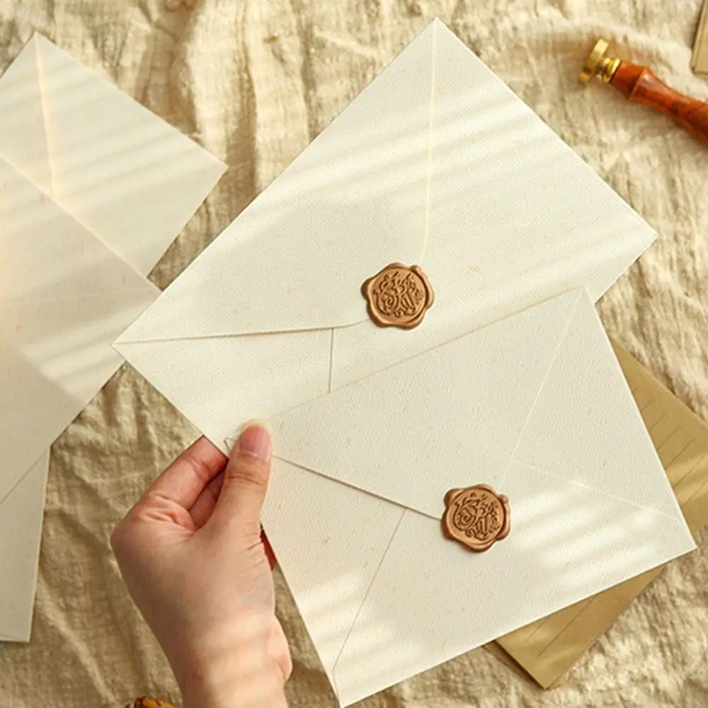 10Pcs Linen Texture Retro Envelope Simple Invitation Card Blessing Thank Envelope with Sealing Wax Sticker Nostalgia Art