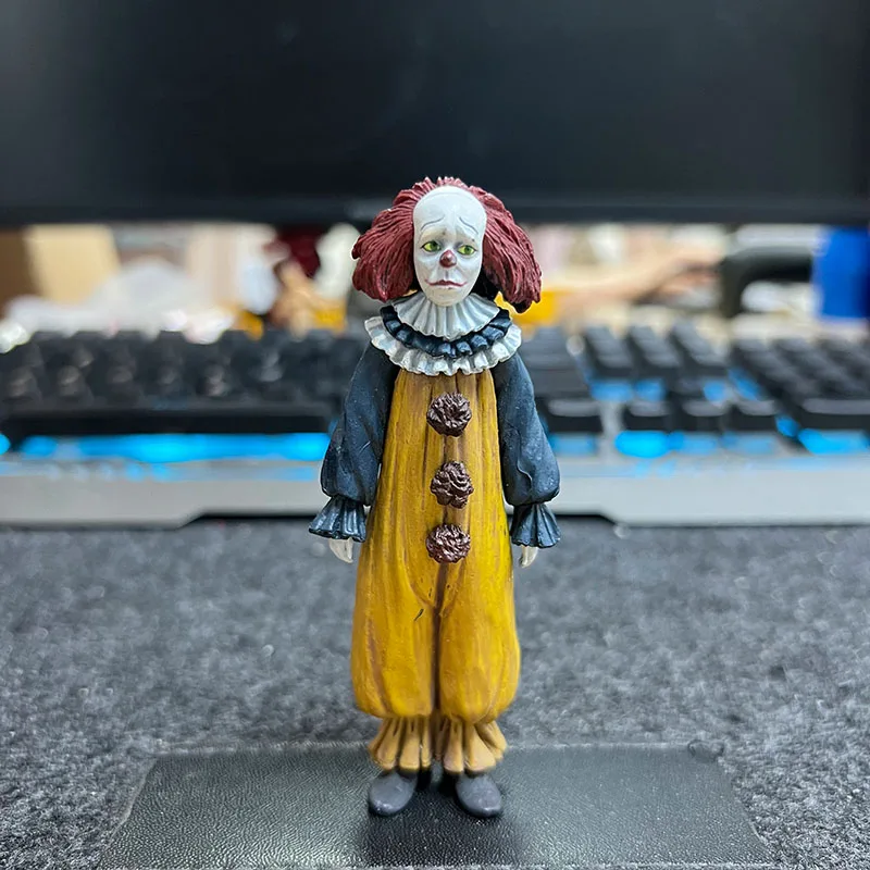 The Joker's Return To Soul Sewer Scene Anime Figurine Ornament Set Parts 7 Inches Movable Gifts Desktop Toys Decoration