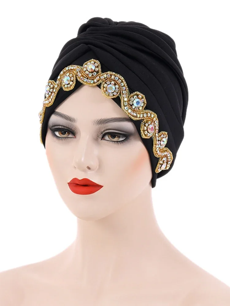 Cappello plissettato indiano di lusso musulmano Africa Head Wrap per le donne arabo Hijab Caps Diamond Sequin Turban Crinkle Beanie Winter Headtie