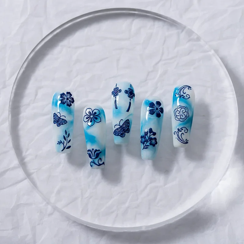 Adesivo auto-adesivo para Nail Art, 3D Manicure Decal, relevo em relevo, flor azul chinesa tradicional, borboleta, Dressy, acessórios, 5D