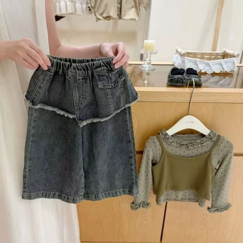 Girls' Spring and Autumn Set New Style Children's Fashion Dressing Vest Polka Bottom Shirt Butt Curtain Jeans 3-Piece Set