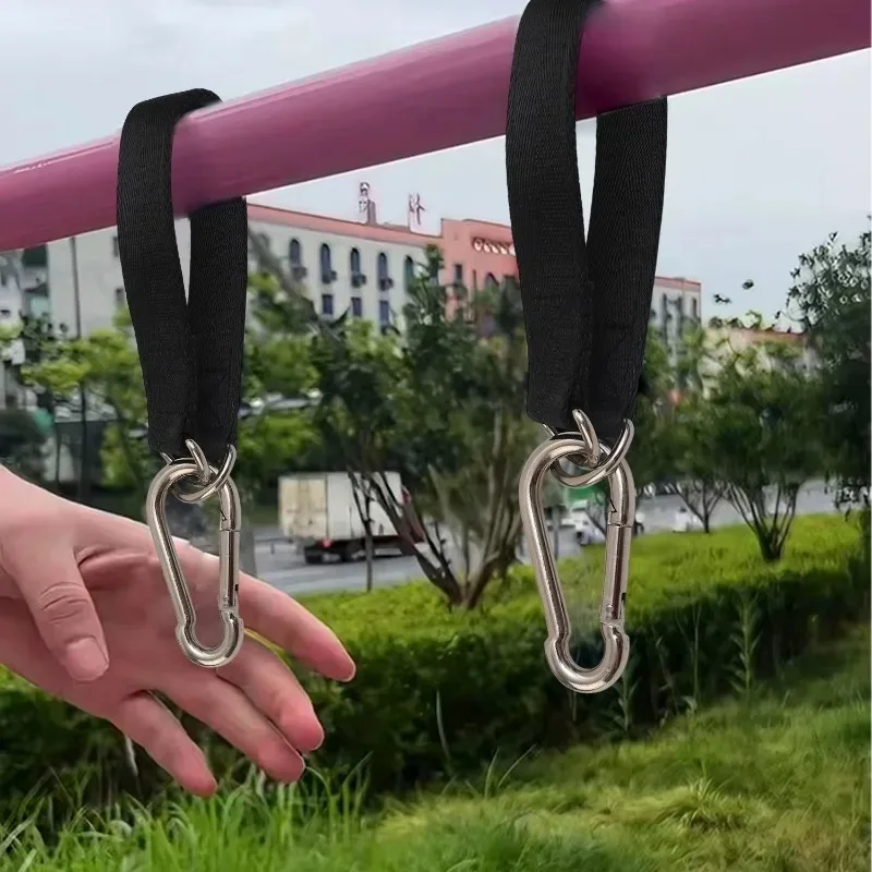 مجموعة أشرطة تعليق متأرجحة شديدة التحمل لأرجوحة الشجرة واليوجا وحقيبة الرمل واللياقة البدنية في الهواء الطلق مع حلقة تسلق بقفل آمن