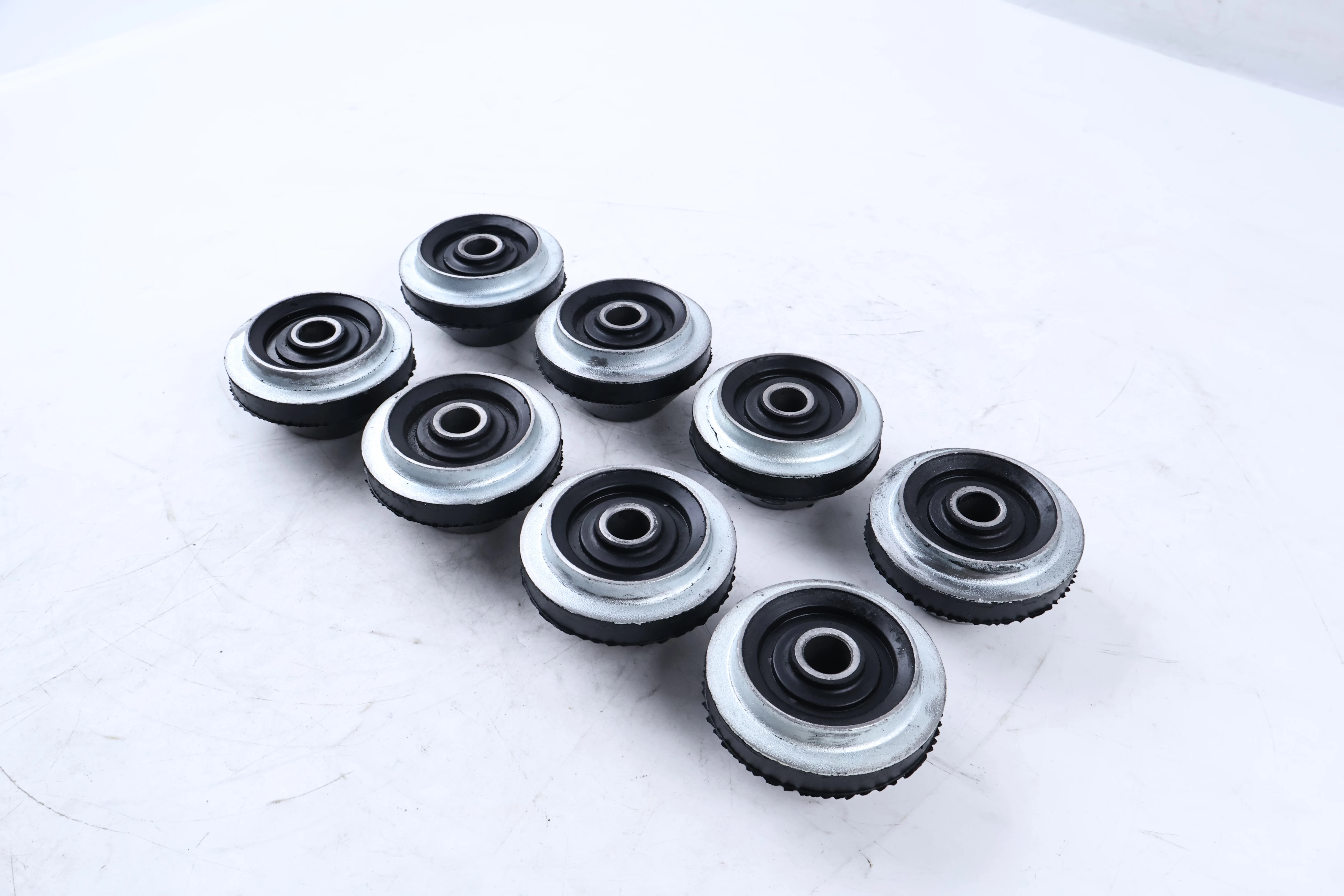 8 Pcs Engine Mounting Rubber Cushion 4667312 for Yanmar Engine 4TNV88C Hitachi Excavator ZX40U-5A ZX60USB-3F