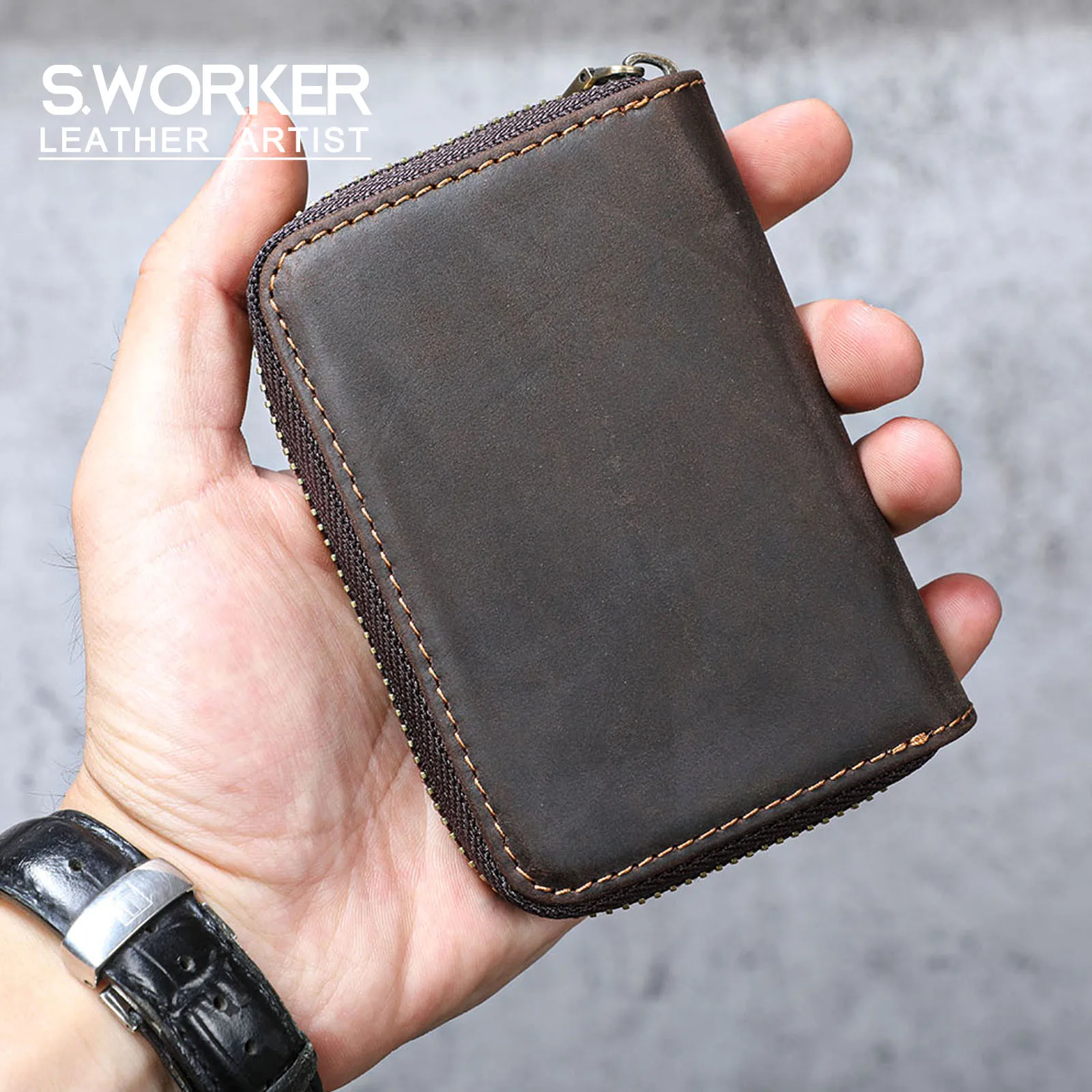 S.WORKER Klassischer Echtleder-Multikartenhalter für Herren, kompaktes Kartenetui aus Vollnarbenleder mit Kartenfächern und Münzfach – Detail 2