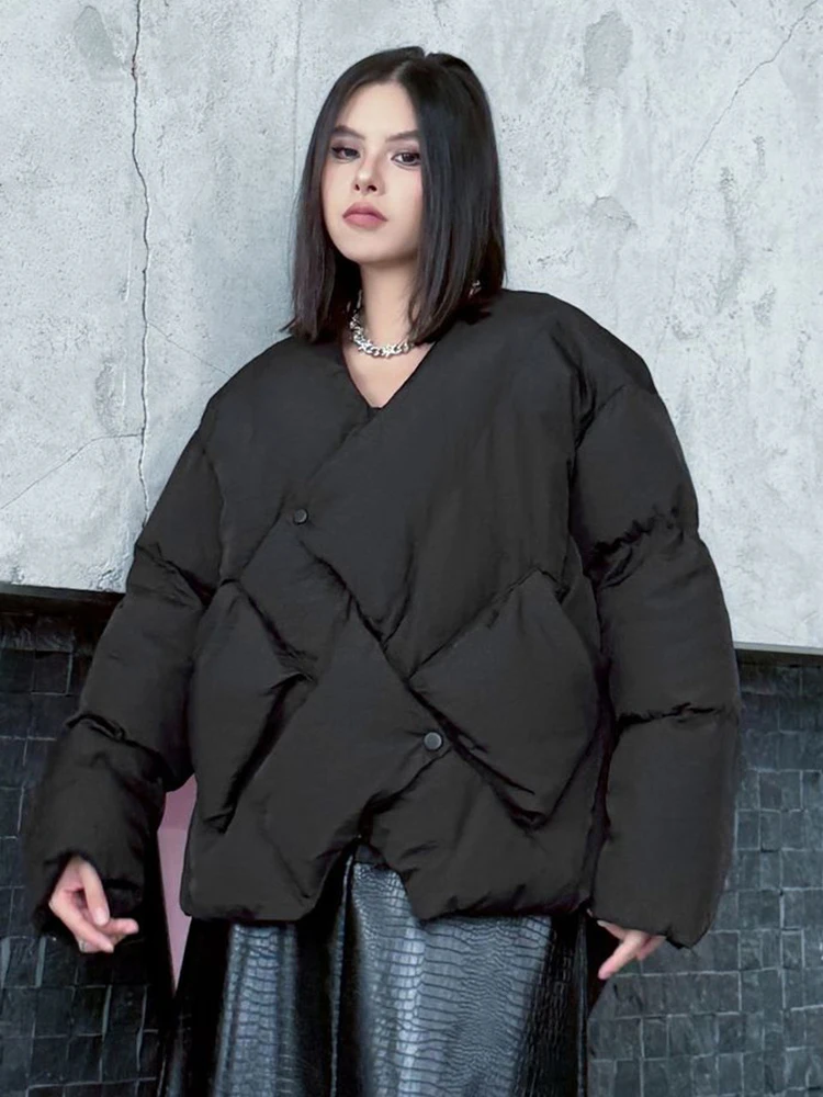 YERMORA أسود غير منتظم مشبك سميكة وسادة مبطنة للنساء الخامس الرقبة طويلة الأكمام فضفاضة جديدة معطف القطن موضة خريف شتاء 2025 #4