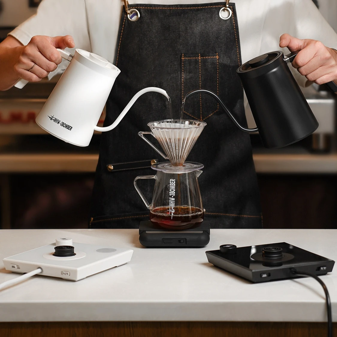 MHW-3BOMBER Gooseneck Pour Over Coffee Kettle Electric Temperature Control Stainless Steel For Home Brewing Enthusiasts