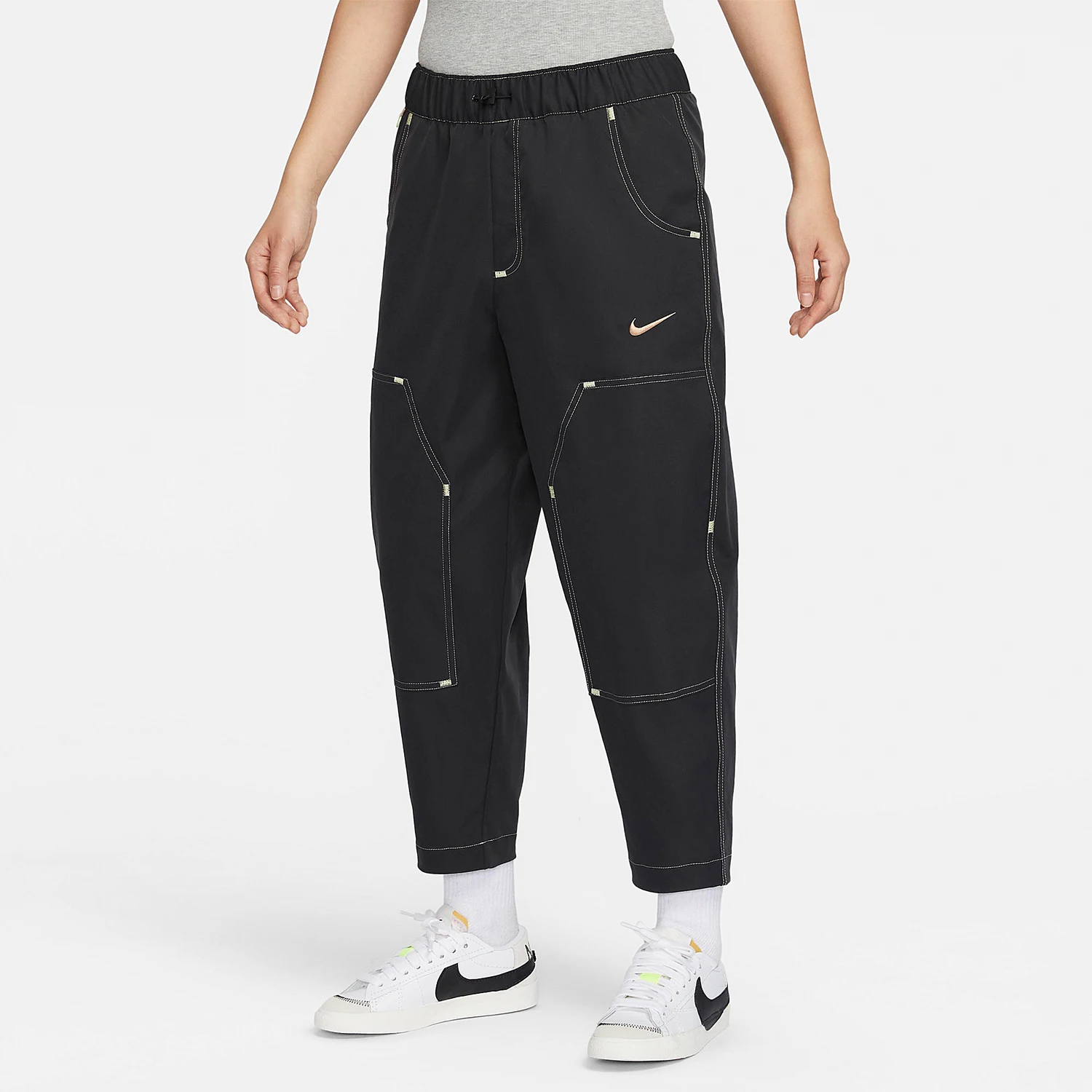 

Nike Genuine Spring New Women's Sportswear Tapered Woven Pants HF6174-010