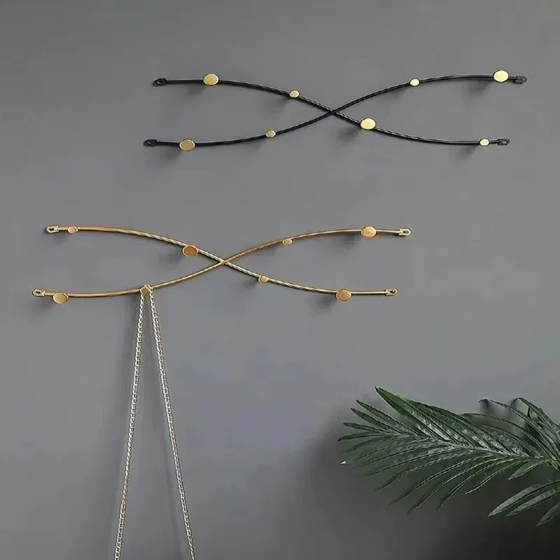 Iron Spray Paint Simple Wall Clothes Hanger Luxury Modern Creative Entrance Door Wall Clothes Hanger Living Room Furniture