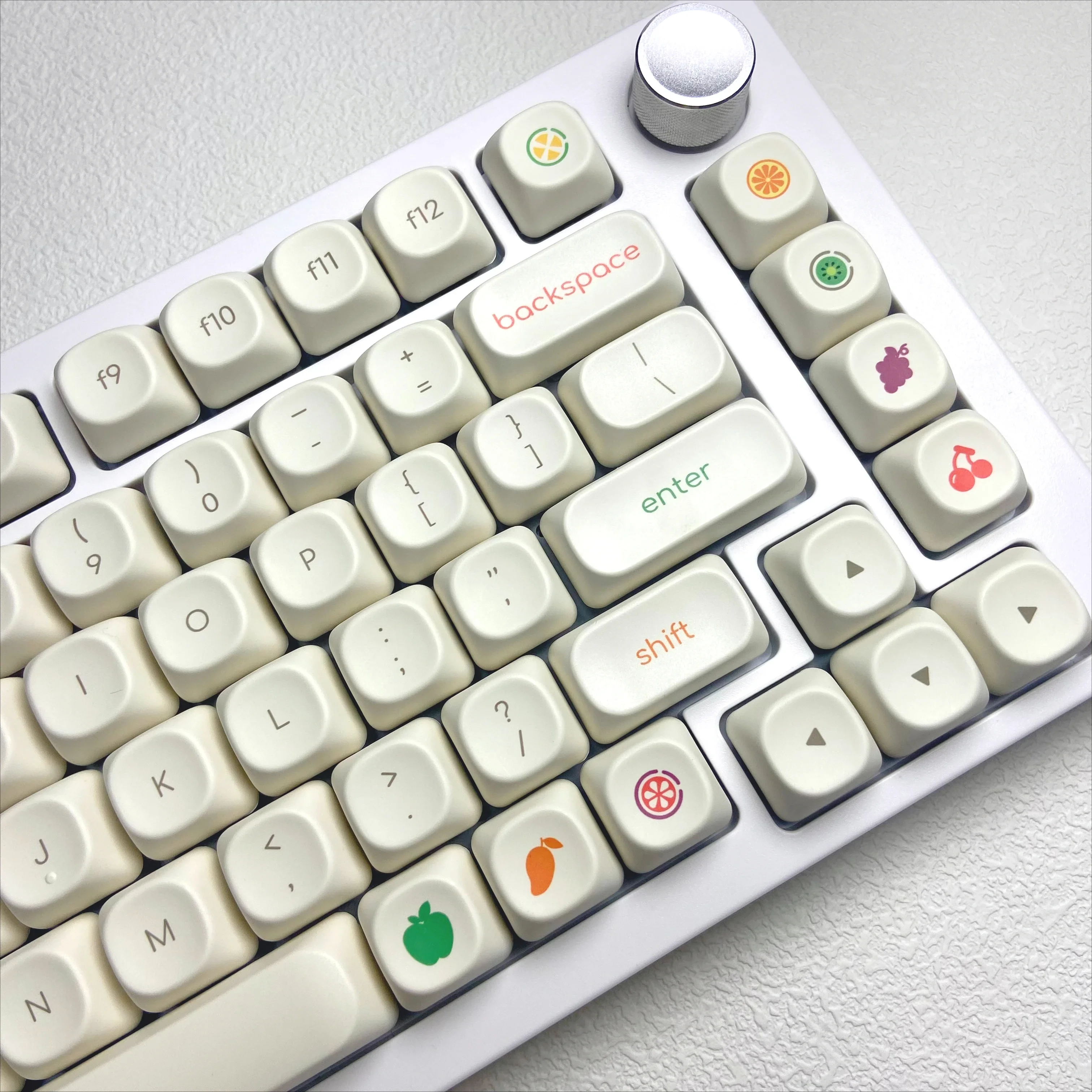 

Colorful Fruit Cream White PBT Keycaps MOA Profile Personality Customize Key Caps Set for Gaming Mechanical Keyboard Cute Keycap