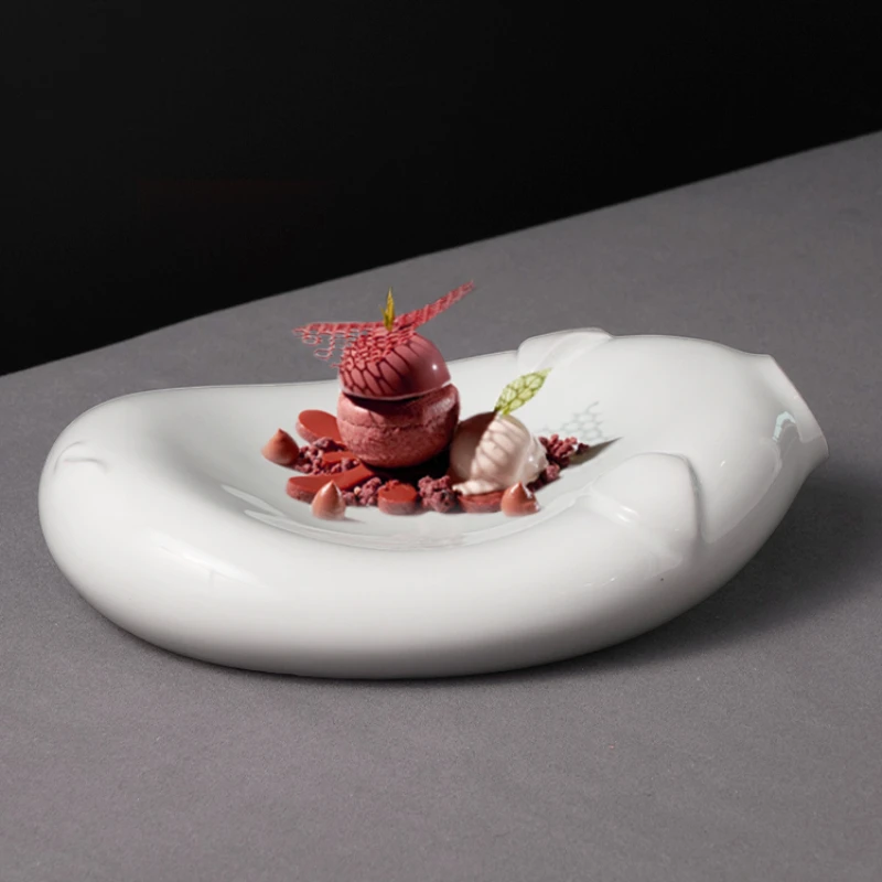 High-end Restaurant Ceramic Western Food Tableware Hotel Abnormity Dessert Plate Cold Dishes Are Placed on The