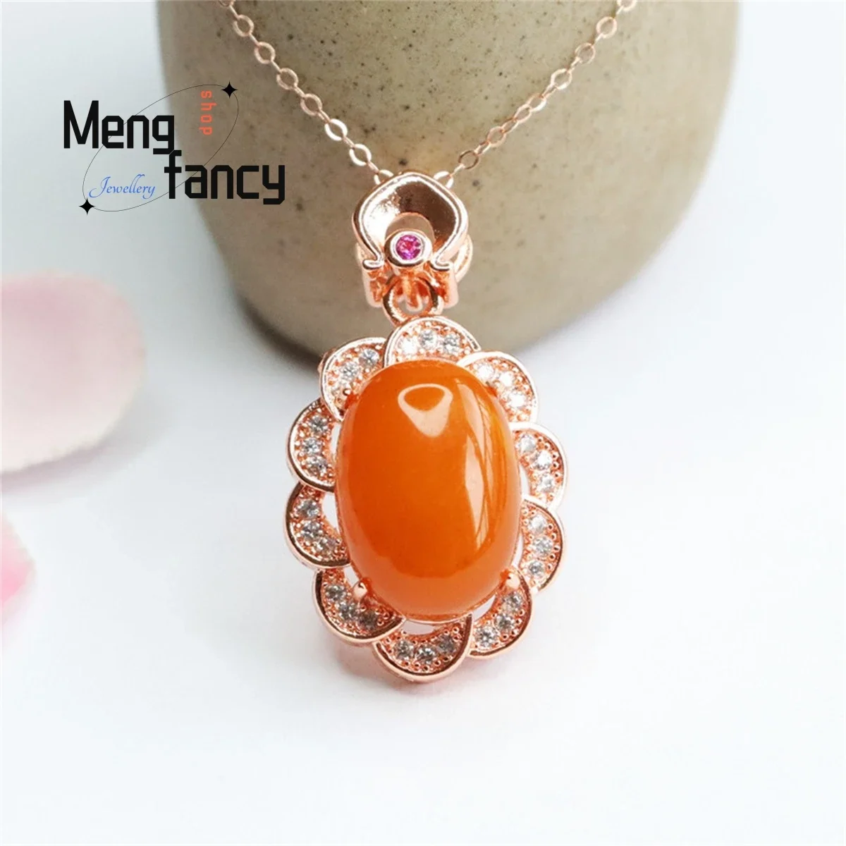 Natural Honey Wax Amber Maroon Full of Egg Face Necklace Simple Elegant Personality Fashion Versatile Women Couple Fine Jewelry