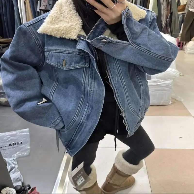 冬コート レディース デニムジャケット フェイクシープスキン襟付き ユニークなラインデザイン おしゃれで可愛い ふわふわ裏地付き 韓国風トップス