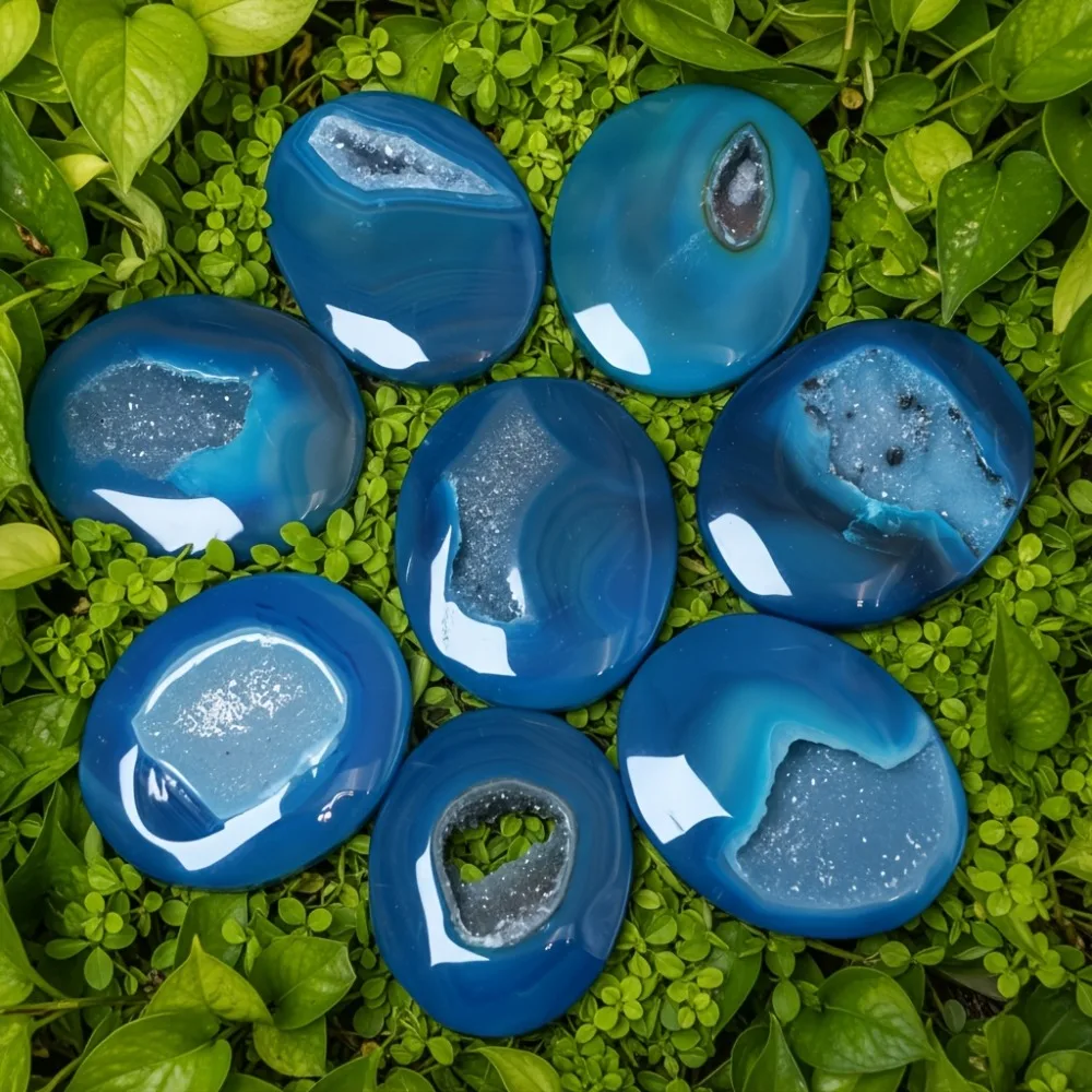 Artificial Blue Agate Geode Palmstone Perfect for Christmas Halloween Easter and Other Holidays Perfect Present for Good Friends