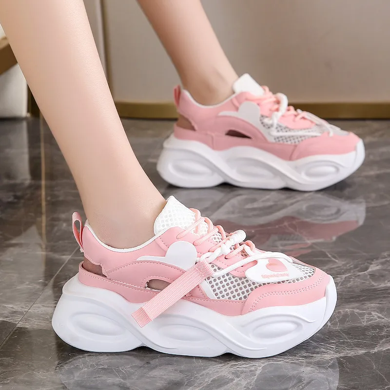 Thick Soled Daddy Shoes Women 2023 New Summer Hong Kong Wind Small White Casual Shoes Network Red Fried Street Sports Shoes