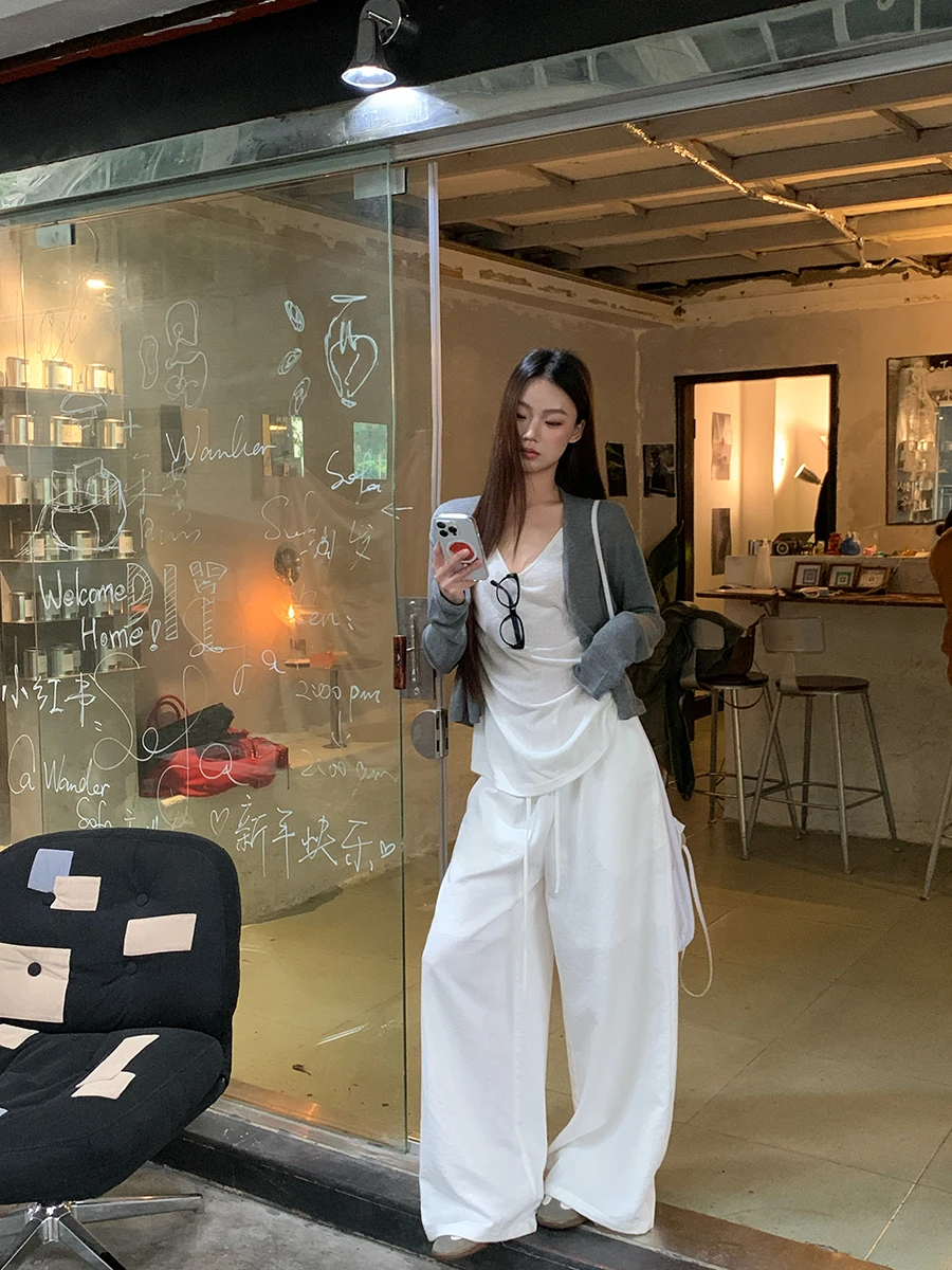 كارديجان نسائي أنيق محبوك مفتوح باللون الرمادي، موضة خريف 2025، بأكمام طويلة وقصة مستقيمة، مصنوع من البوليستر، مناسب للارتداء...