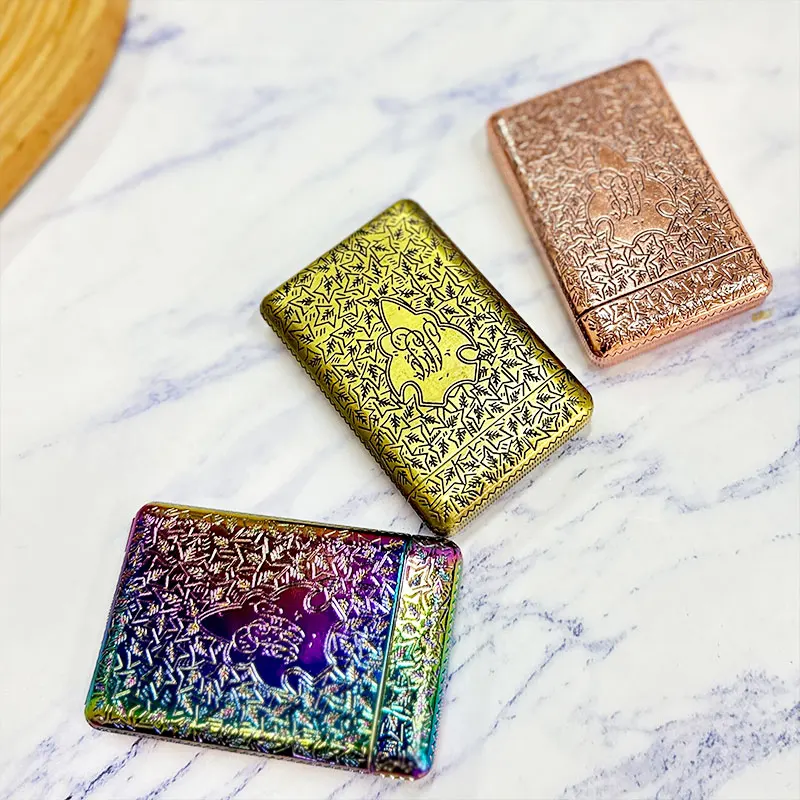 المحمولة الفاخرة خمر الكلاسيكية محفورة شيلبي نمط ثلاثة مفتوحة صندوق السجائر أدوات التدخين اكسسوارات السجائر 917