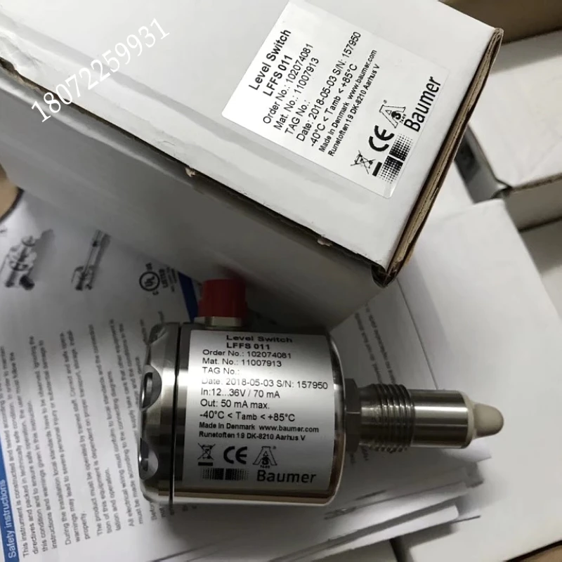 Spot LFFS 011C water level switch Swiss Baumer liquid level sensor LFFS 031
