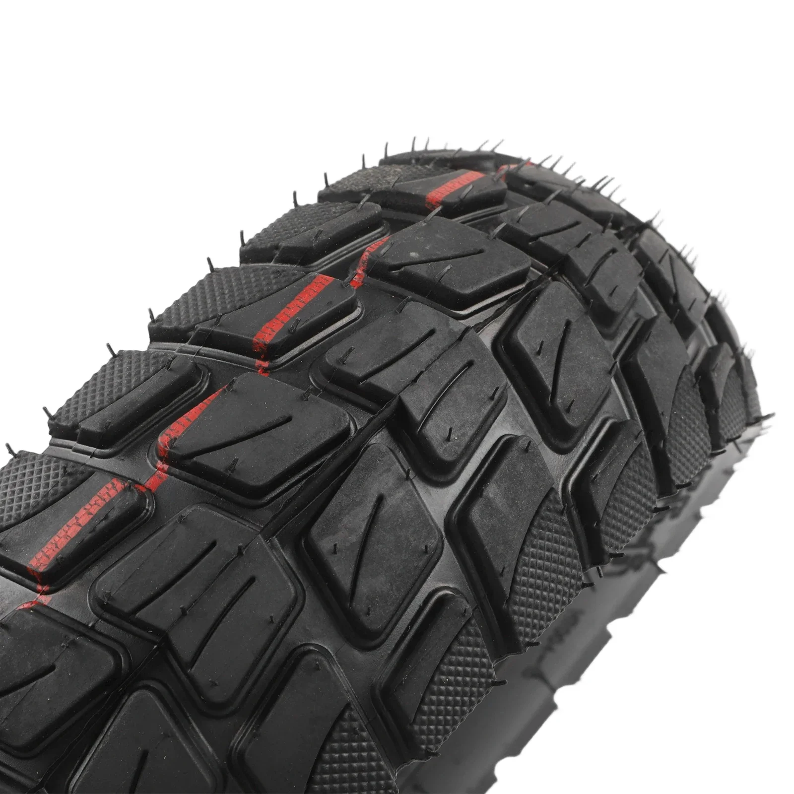 

Прочная конструкция Tire Excellence размером 255x80, предназначенная для оптимального исполнения с надежным электрическим скутером Ten X